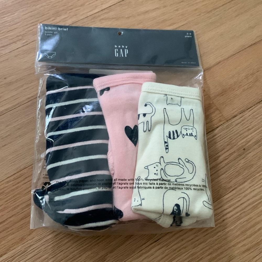 Baby Gap bikini brief underwear, 3 pairs, 100% cotton, 2-3 years